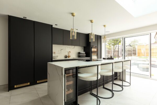 S Thomas Kitchens Bella Matt Black 7